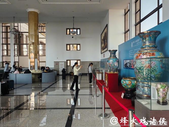 候车厅也是展厅！北京五大火车站邀旅客免费看展览