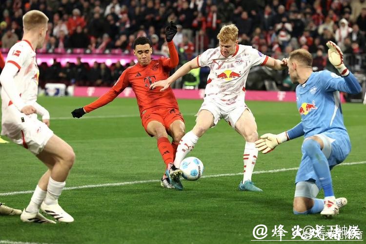 德甲-穆勒破门戈雷茨卡进球 拜仁主场两球完胜