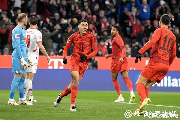 德甲-穆勒破门戈雷茨卡进球 拜仁主场两球完胜