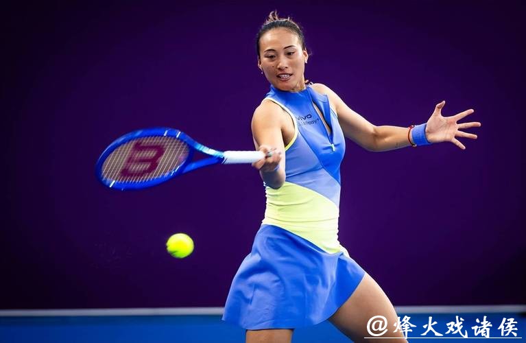 WTA多哈站：击败肯宁 郑钦文复出后首战赢球